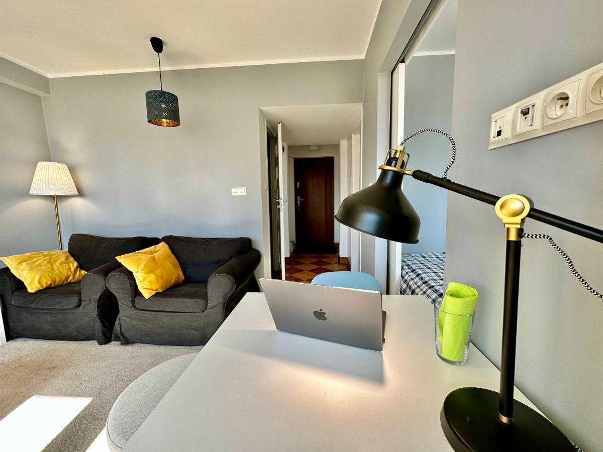 Apartmán Gold 2 King Size Bed, Metro X2 Free Wifi, 50'Tv Netflix, Hbo, Appletv+ Varšava Exteriér fotografie