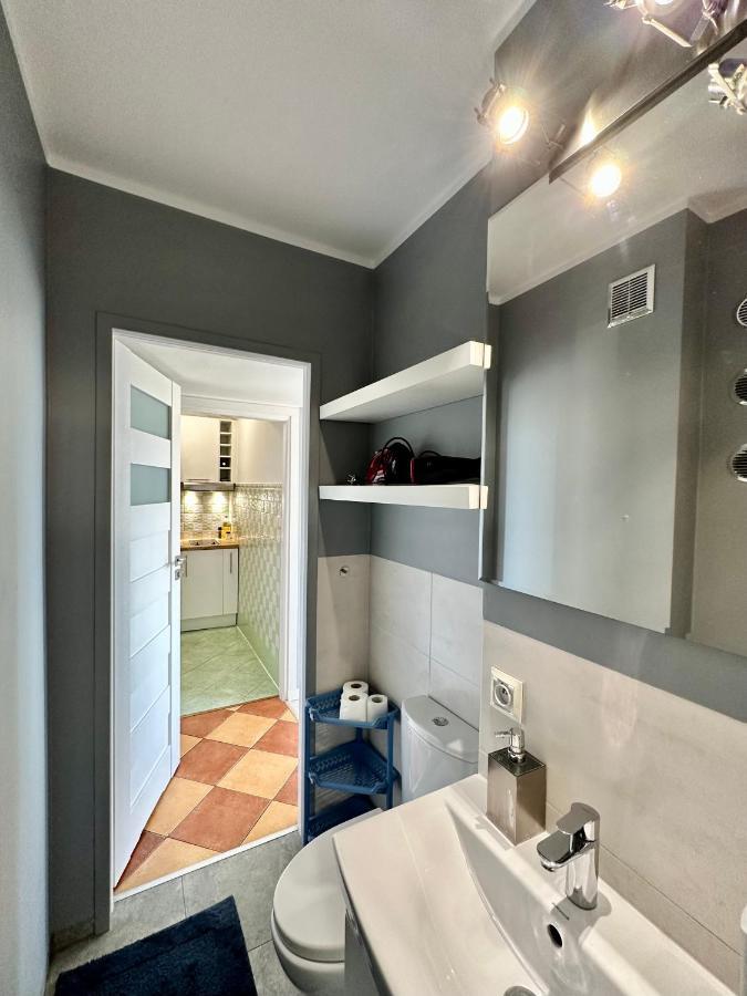 Apartmán Gold 2 King Size Bed, Metro X2 Free Wifi, 50'Tv Netflix, Hbo, Appletv+ Varšava Exteriér fotografie