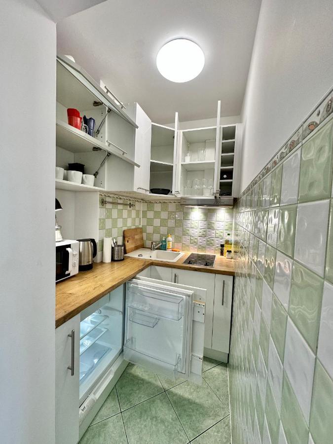 Apartmán Gold 2 King Size Bed, Metro X2 Free Wifi, 50'Tv Netflix, Hbo, Appletv+ Varšava Exteriér fotografie