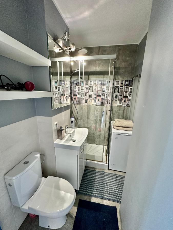Apartmán Gold 2 King Size Bed, Metro X2 Free Wifi, 50'Tv Netflix, Hbo, Appletv+ Varšava Exteriér fotografie